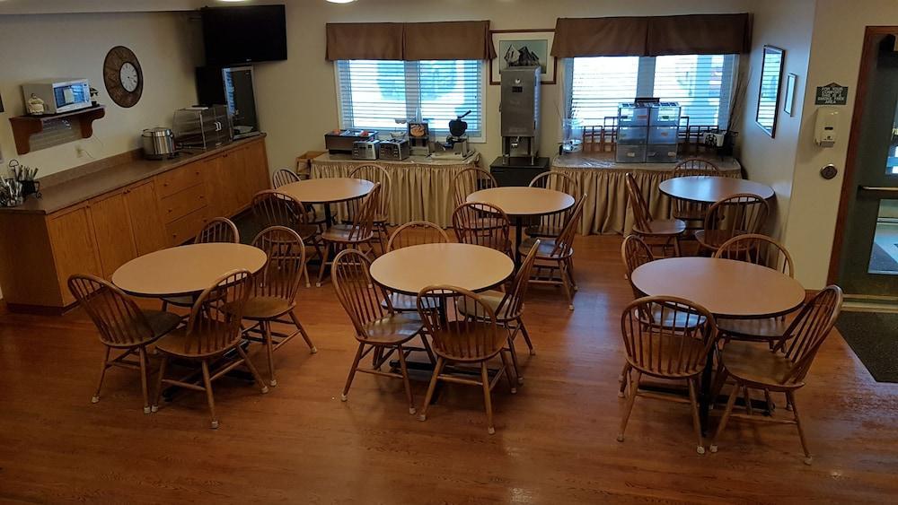 Coastal Inn Halifax - Bayers Lake Timberlea Екстер'єр фото