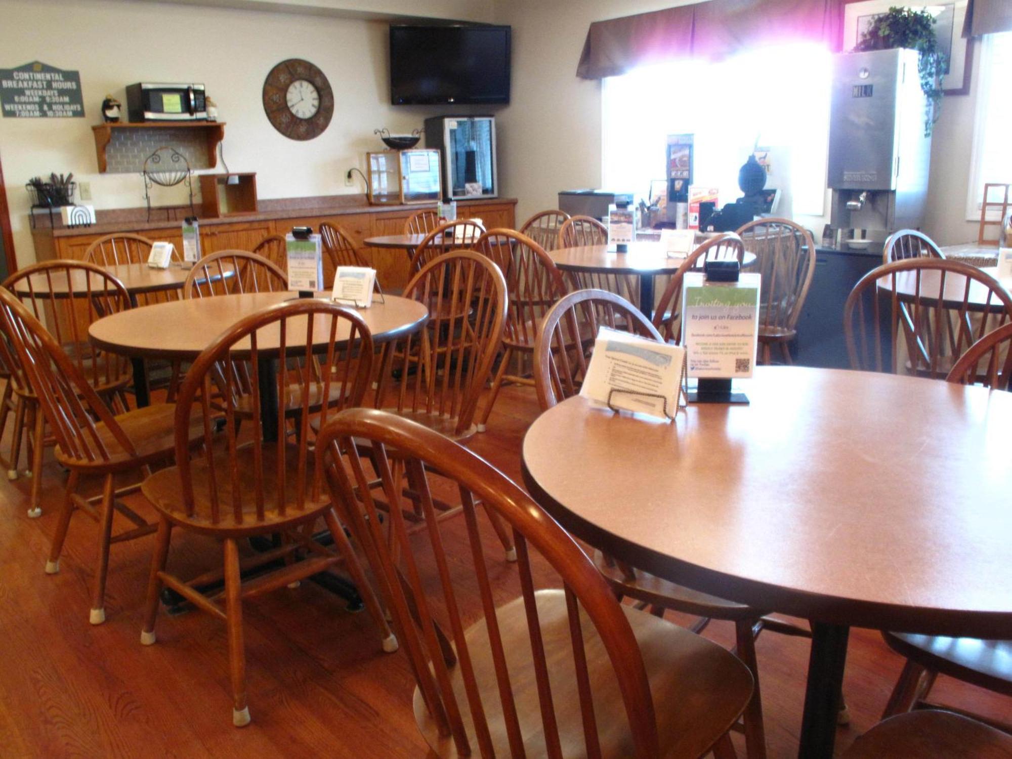 Coastal Inn Halifax - Bayers Lake Timberlea Екстер'єр фото
