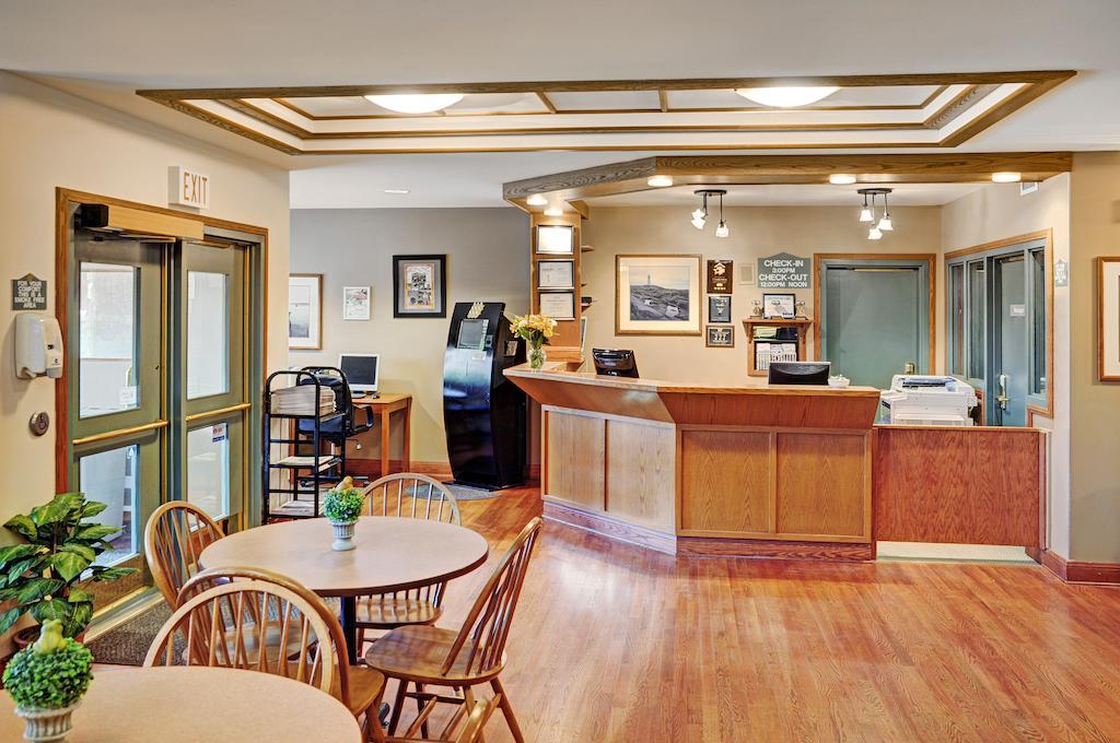 Coastal Inn Halifax - Bayers Lake Timberlea Екстер'єр фото